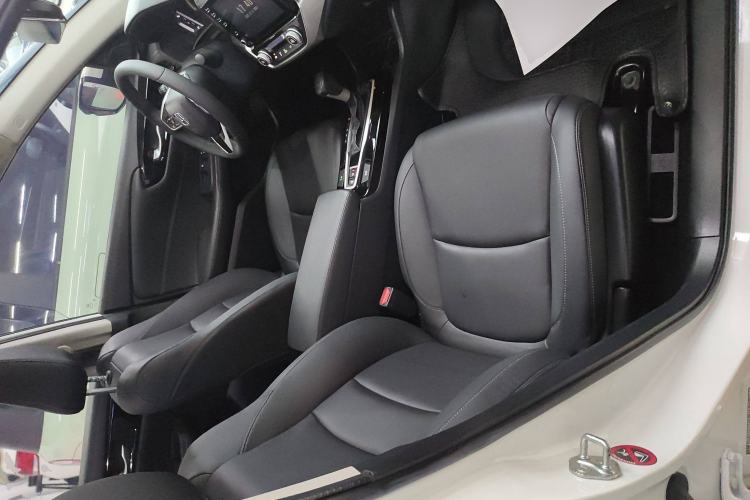 Used Honda Envix 2019 180TURBO CVT Prestige Edition China VI Right Front Seat