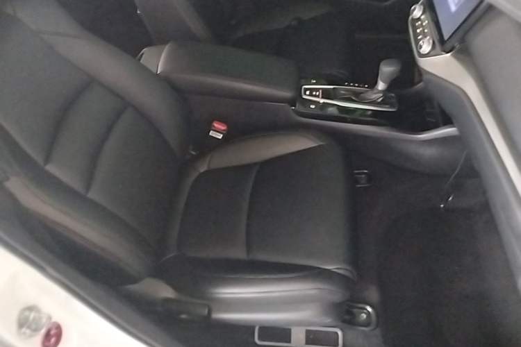 Used Honda Envix 2019 180TURBO CVT Enjoyment Version China VI Right Front Seat