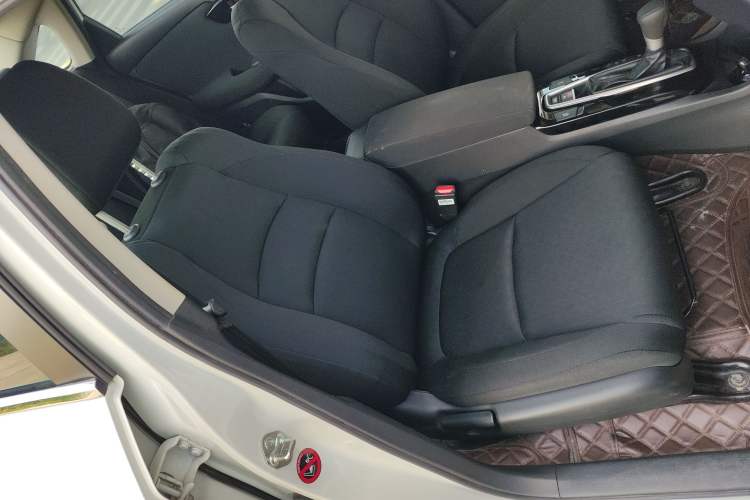 Used Honda Envix 2019 180TURBO CVT Enjoyment Version China VI Right Front Seat