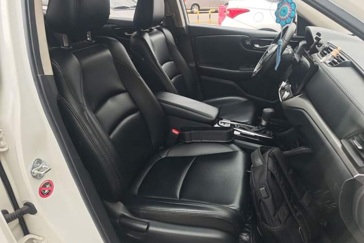 Used Honda Envix 2019 180TURBO CVT Enjoyment Version China V Right Front Seat