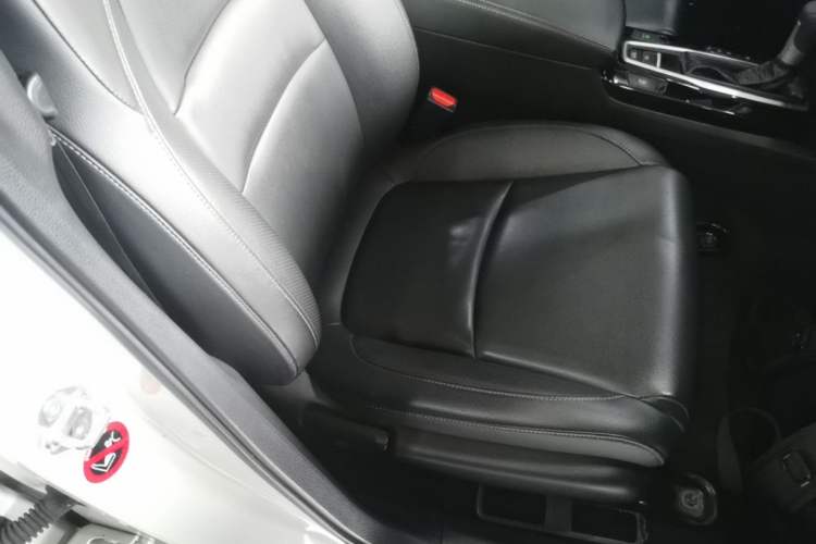 Used Honda Envix 2019 180TURBO CVT Enjoyment Edition China VI Right Front Seat