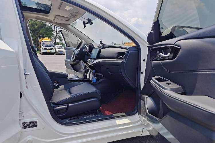 Used Honda Envix 2019 180TURBO CVT Enjoyment Edition China VI Right Front Seat