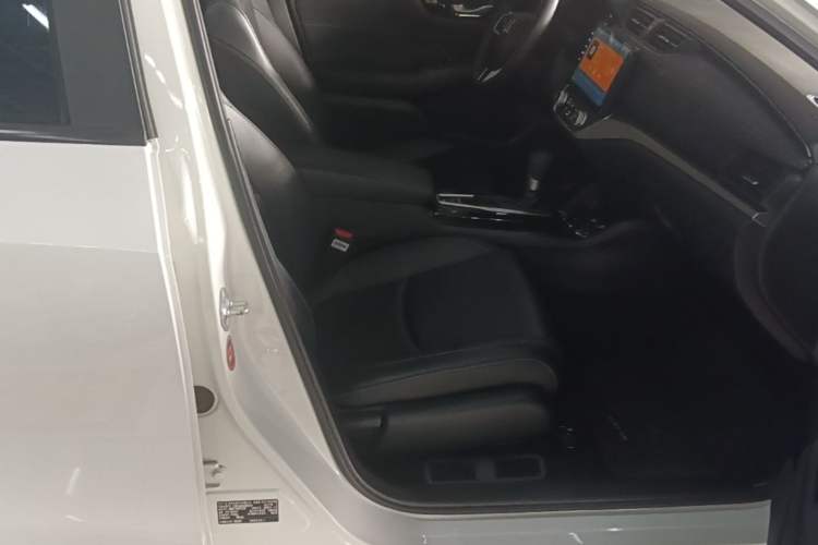 Used Honda Envix 2019 180TURBO CVT Enjoyment Edition China VI Right Front Seat