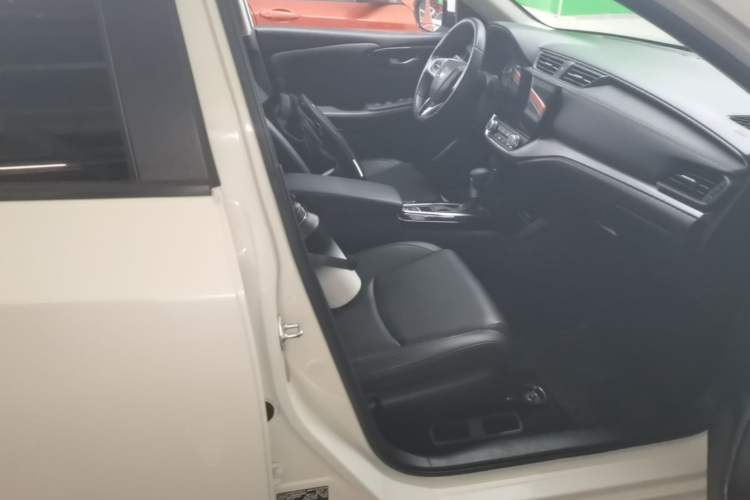 Used Honda Envix 2019 180TURBO CVT Enjoyment Edition China VI Right Front Seat