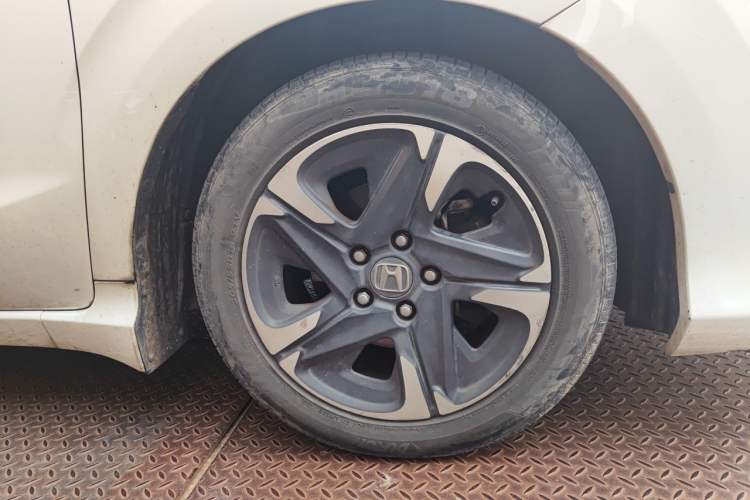 Used Honda Envix 2019 180TURBO CVT Enjoyment Edition China VI Right Front Wheel Hub