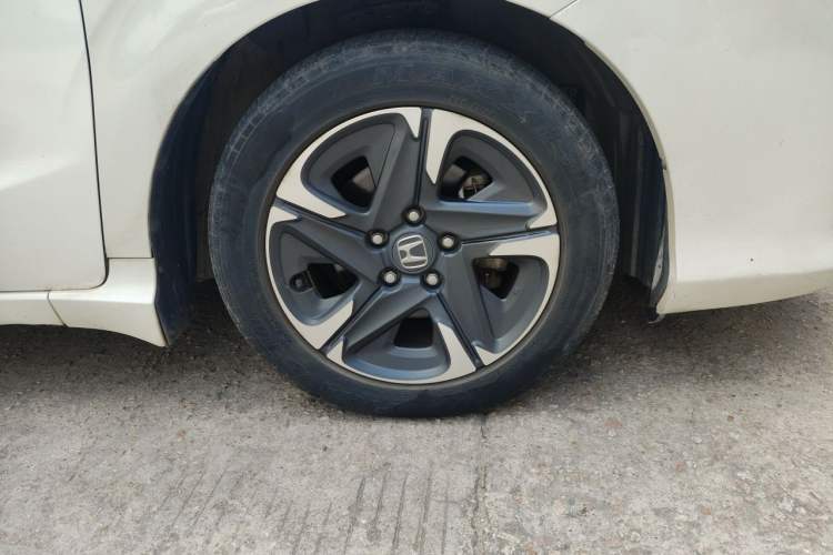 Used Honda Envix 2019 180TURBO CVT Enjoyment Edition China VI Right Front Wheel Hub