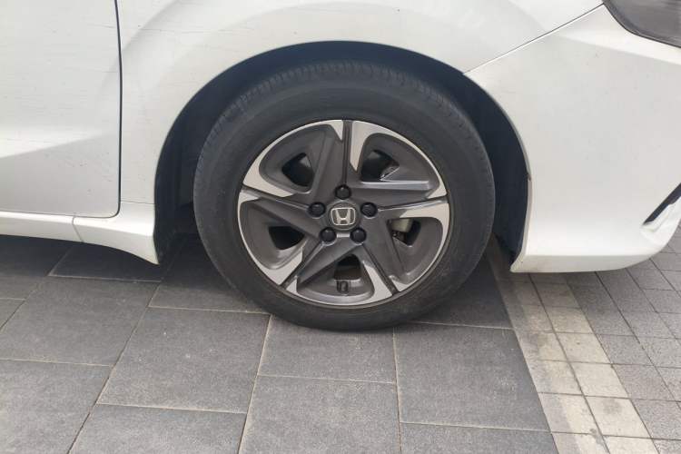 Used Honda Envix 2019 180TURBO CVT Prestige Edition China V Right Front Wheel Hub