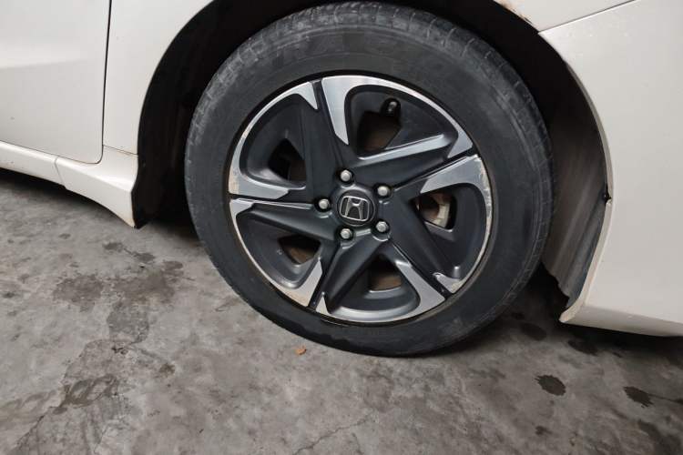 Used Honda Envix 2019 180TURBO CVT Enjoyment Edition China VI Right Front Wheel Hub