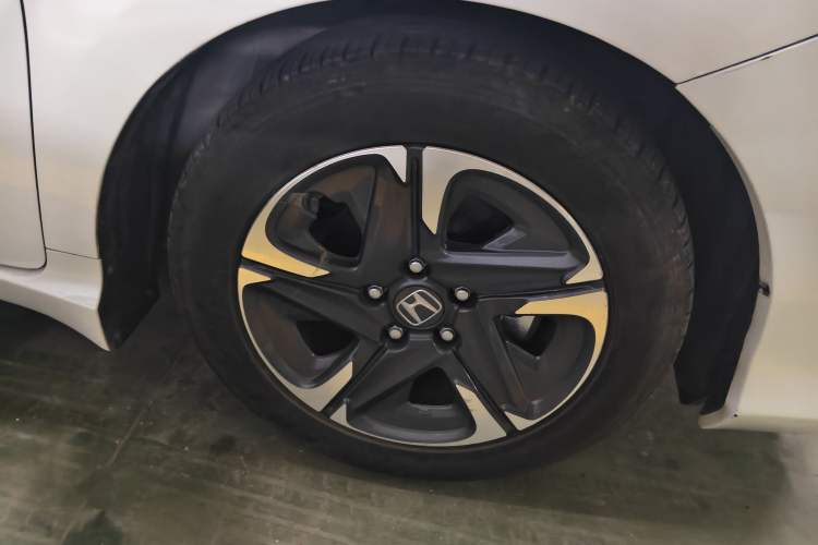 Used Honda Envix 2019 180TURBO CVT Enjoyment Edition China VI Right Front Wheel Hub