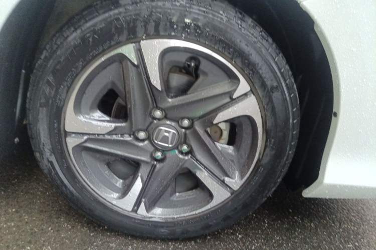 Used Honda Envix 2019 180TURBO CVT Enjoyment Edition China VI Right Front Wheel Hub