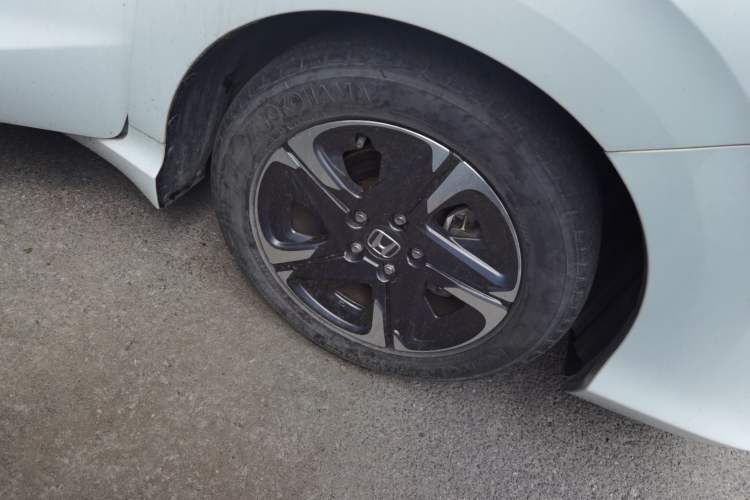 Used Honda Envix 2019 180TURBO CVT Prestige Edition China V Right Front Wheel Hub