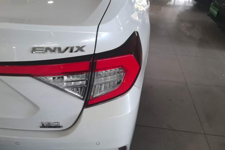 Used Honda Envix 2019 180TURBO CVT Enjoyment Edition China VI Right Rear Taillight