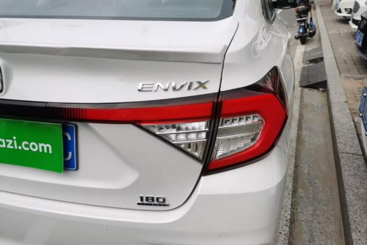 Used Honda Envix 2019 180TURBO CVT Prestige Edition China VI Right Rear Taillight