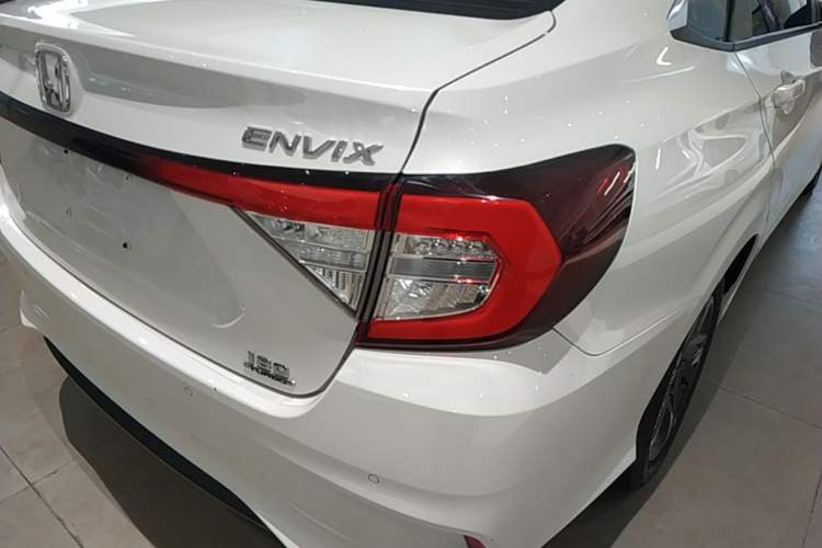 Used Honda Envix 2019 180TURBO CVT Enjoyment Edition China VI Right Rear Taillight