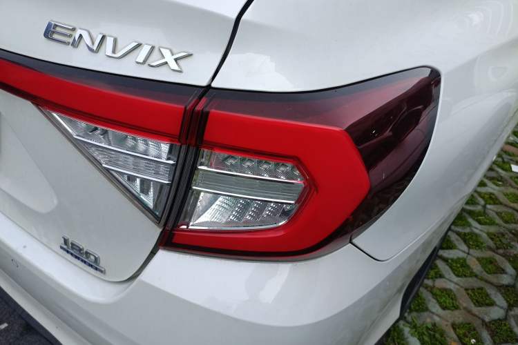 Used Honda Envix 2019 180TURBO CVT Enjoyment Edition China VI Right Rear Taillight