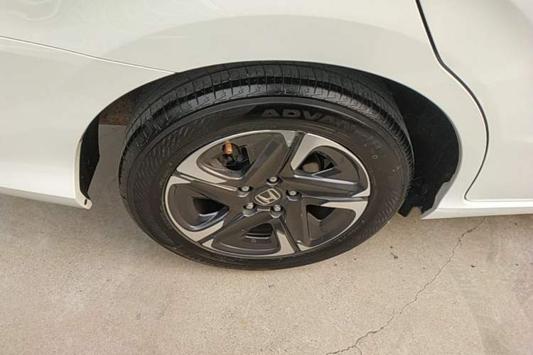 Used Honda Envix 2019 180TURBO CVT Prestige Edition China VI Right Rear Wheel Hub