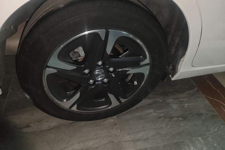 Used Honda Envix 2019 180TURBO CVT Enjoyment Edition China VI Right Rear Wheel Hub