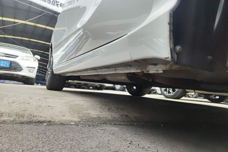 Used Honda Envix 2019 180TURBO CVT Enjoyment Edition China VI Right Side Sill
