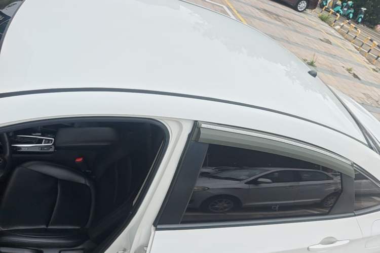 Used Honda Envix 2019 180TURBO CVT Enjoyment Version China V Roof