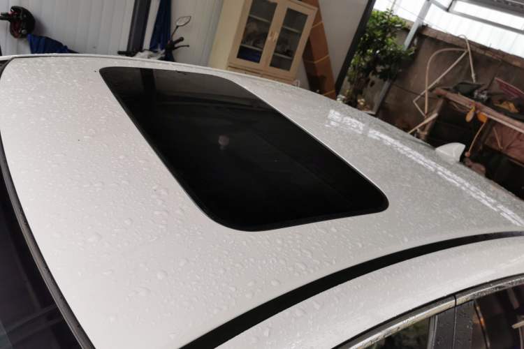 Used Honda Envix 2019 180TURBO CVT Enjoyment Edition China VI Roof