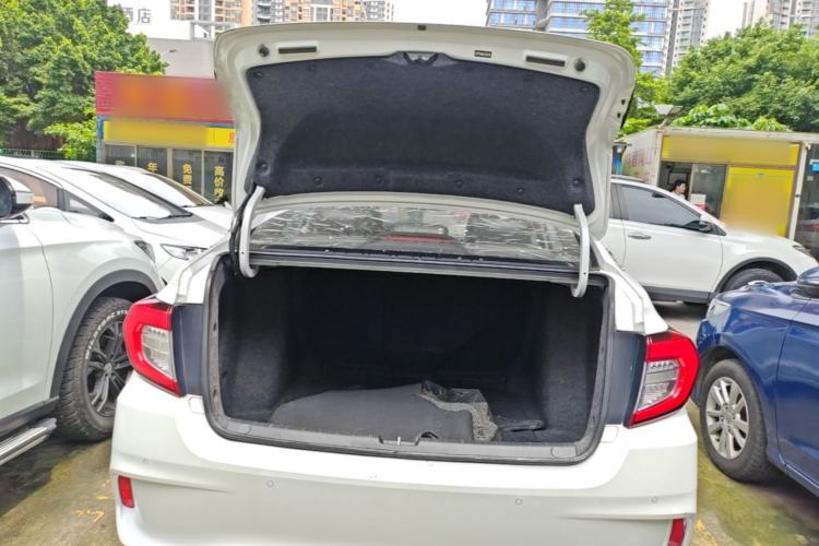 Used Honda Envix 2019 180TURBO CVT Enjoyment Edition China VI Trunk