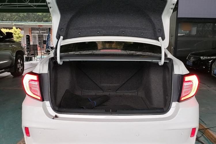 Used Honda Envix 2019 180TURBO CVT Enjoyment Version China VI Trunk