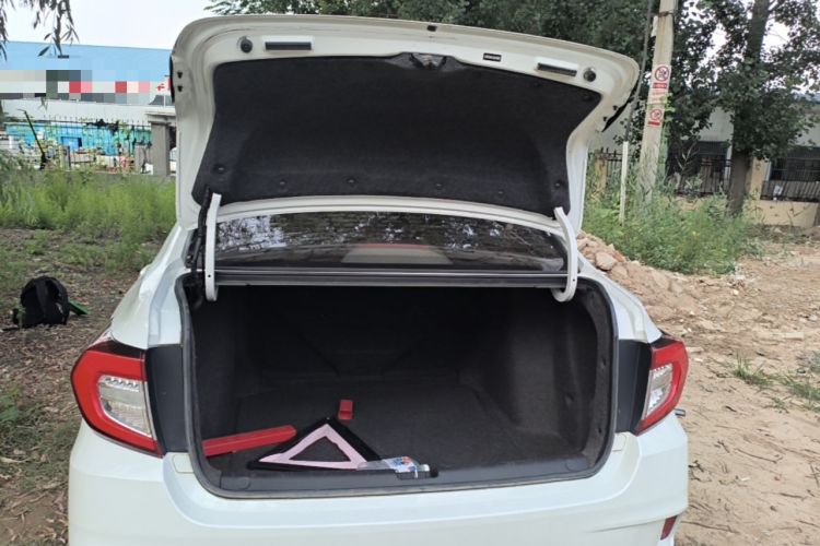 Used Honda Envix 2019 180TURBO CVT Enjoyment Version China VI Trunk