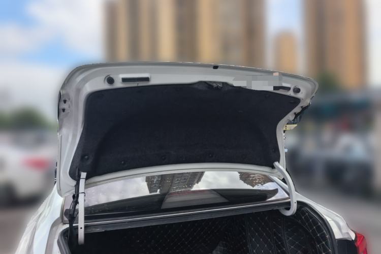 Used Honda Envix 2019 180TURBO CVT Enjoyment Edition China VI Trunk