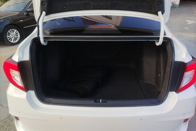 Used Honda Envix 2019 180TURBO CVT Enjoyment Edition China VI Trunk
