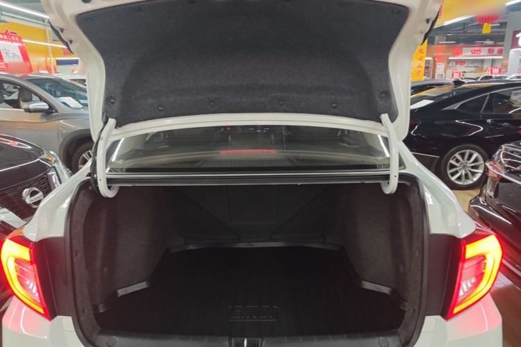 Used Honda Envix 2019 180TURBO CVT Enjoyment Edition China V Trunk