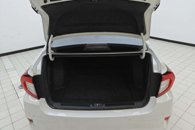 Used Honda Envix 2019 180TURBO CVT Enjoyment Edition China VI Trunk