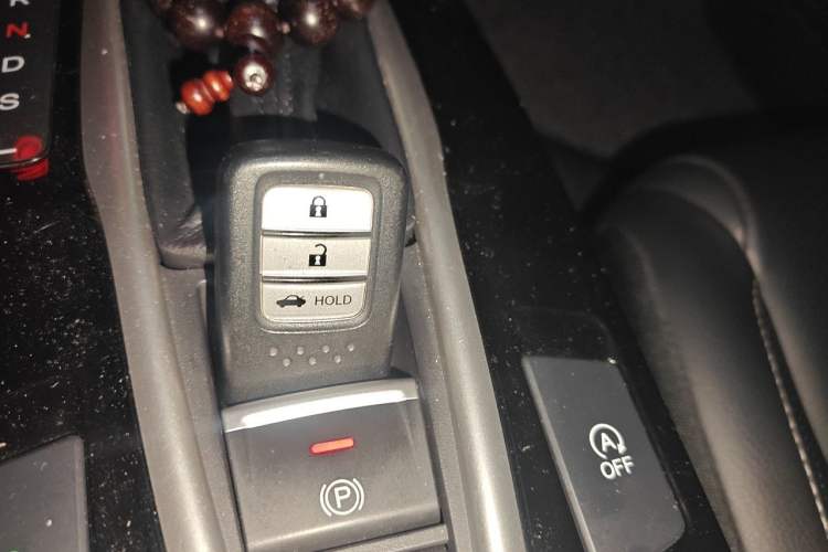 Used Honda Envix 2019 180TURBO CVT Prestige Edition China VI Vehicle Key