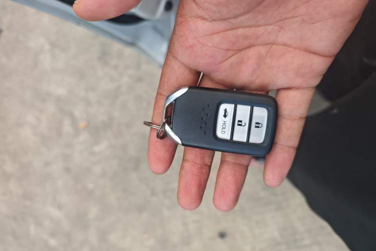 Used Honda Envix 2019 180TURBO CVT Enjoyment Version China V Vehicle Key