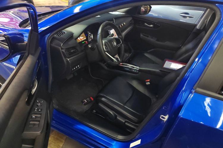 Used Honda Envix 2021 Rui Hybrid 1.5L Pure Comfort Version Driver Seat