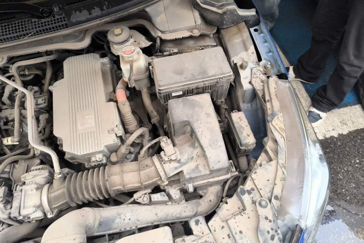 Used Honda Envix 2021 Rui Hybrid 1.5L Pure Comfort Version Engine Bay Left
