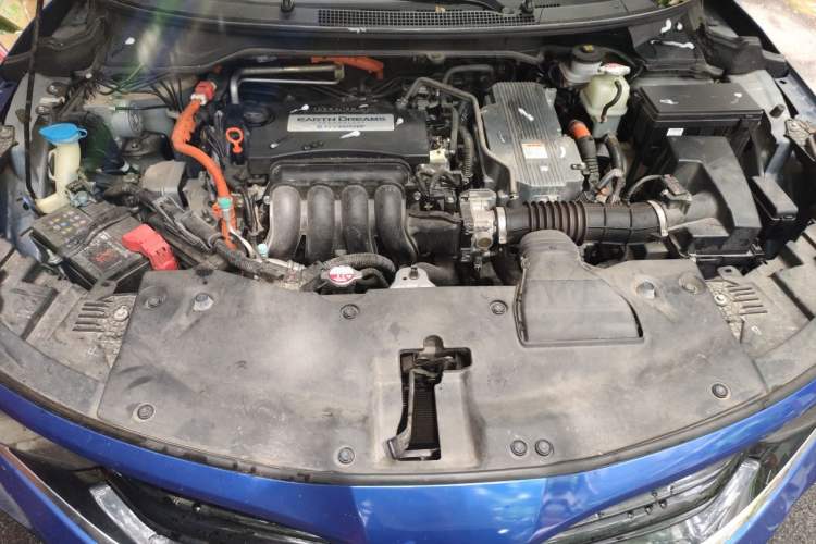 Used Honda Envix 2021 Rui Hybrid 1.5L Pure Comfort Version Engine Bay