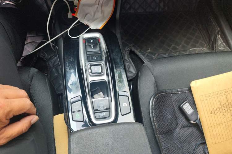Used Honda Envix 2021 Rui Hybrid 1.5L Pure Comfort Version Gear Lever
