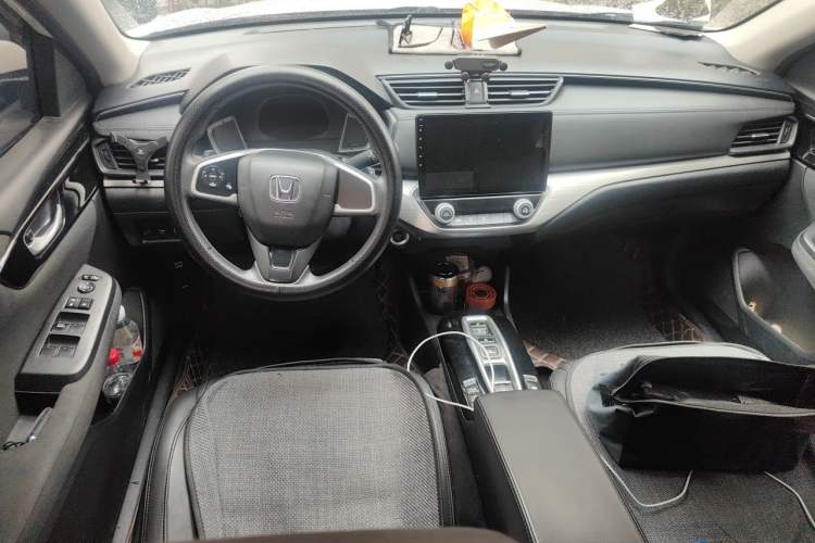 Used Honda Envix 2021 Rui Hybrid 1.5L Pure Comfort Edition Center Console