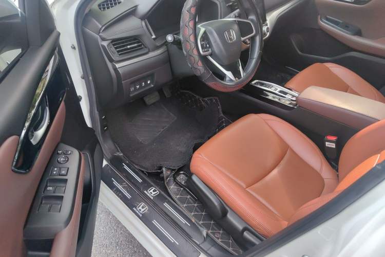 Used Honda Envix 2021 Rui Hybrid 1.5L Pure Comfort Version Driver Seat