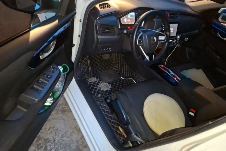 Used Honda Envix 2021 Rui Hybrid 1.5L Pure Comfort Version Driver Seat