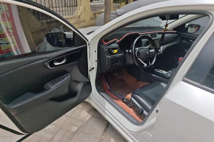 Used Honda Envix 2021 Rui Hybrid 1.5L Pure Comfort Version Driver Seat