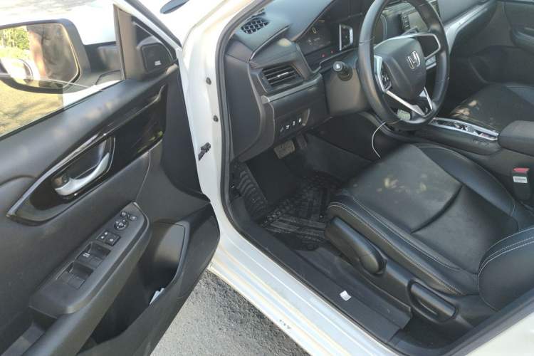 Used Honda Envix 2021 Rui Hybrid 1.5L Pure Comfort Version Driver Seat