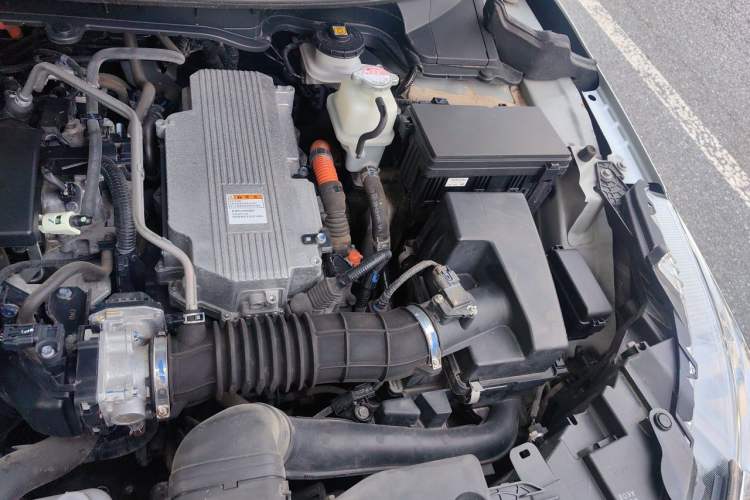 Used Honda Envix 2021 Rui Hybrid 1.5L Pure Comfort Version Engine Bay Left