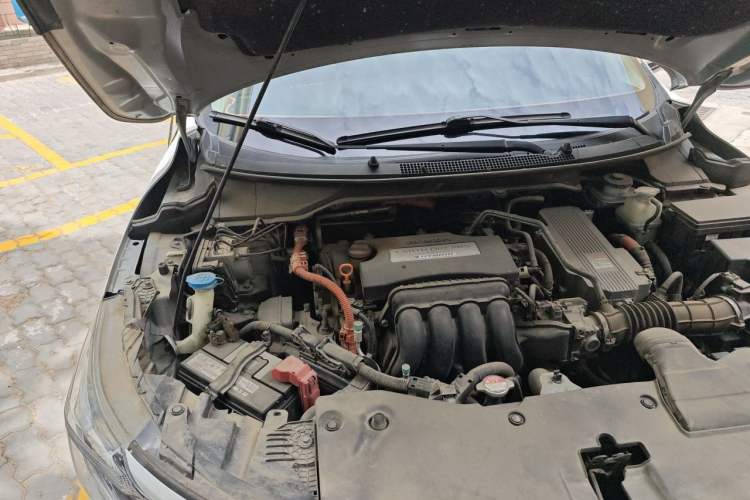 Used Honda Envix 2021 Rui Hybrid 1.5L Pure Comfort Version Engine Bay Right