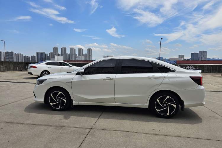 Used Honda Envix 2021 Lingpai Hybrid 1.5L Pure Enjoyment Version Exterior 3