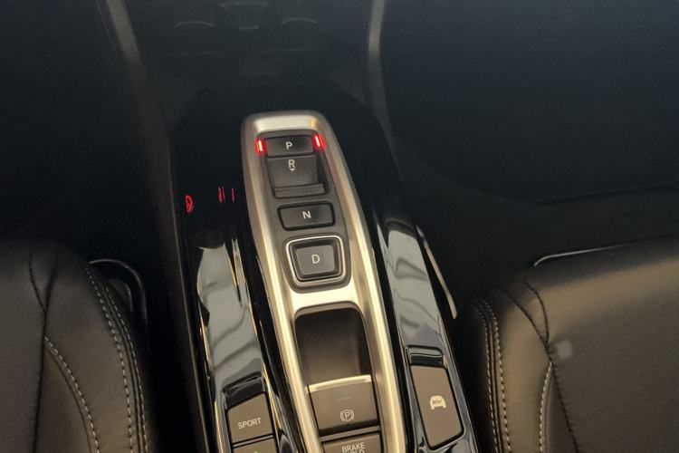 Used Honda Envix 2021 Rui Hybrid 1.5L Pure Comfort Edition Gear Lever