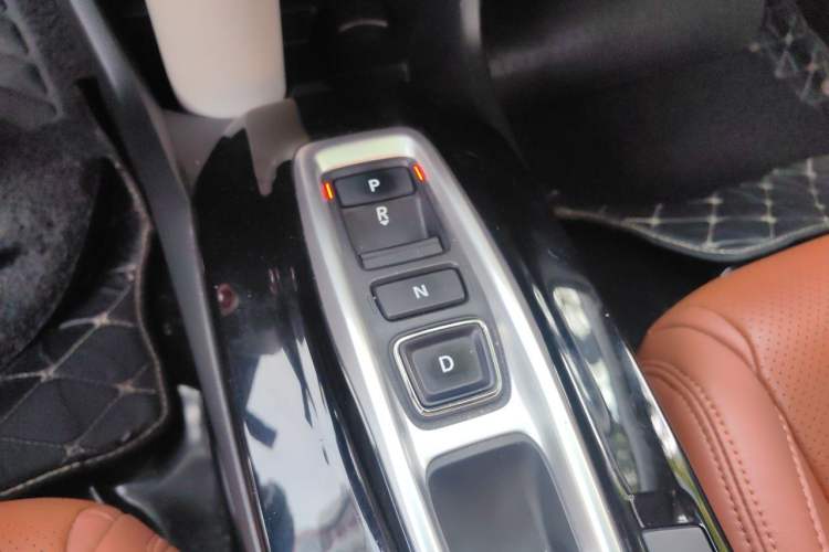 Used Honda Envix 2021 Rui Hybrid 1.5L Pure Comfort Version Gear Lever