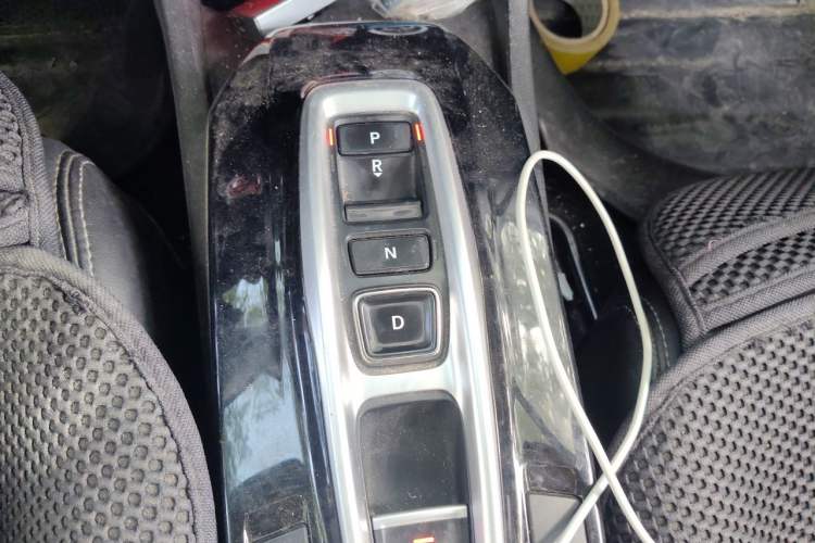 Used Honda Envix 2021 Rui Hybrid 1.5L Pure Comfort Edition Gear Lever