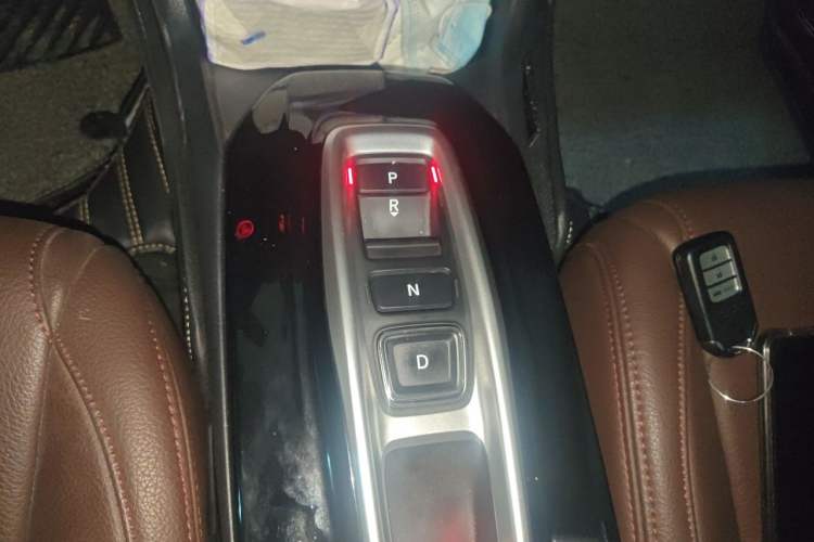 Used Honda Envix 2021 Rui Hybrid 1.5L Pure Comfort Version Gear Lever