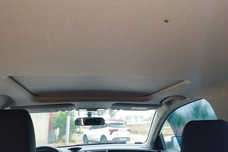 Used Honda Envix 2021 Rui Hybrid 1.5L Pure Comfort Version Headliner